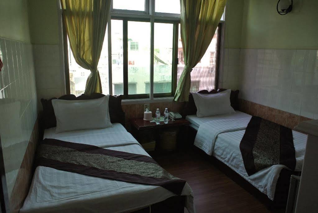 Palace Hotel Mandalay Eksteriør billede