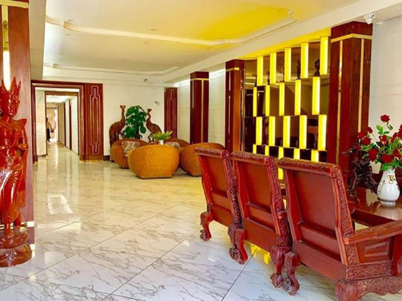 Palace Hotel Mandalay Eksteriør billede